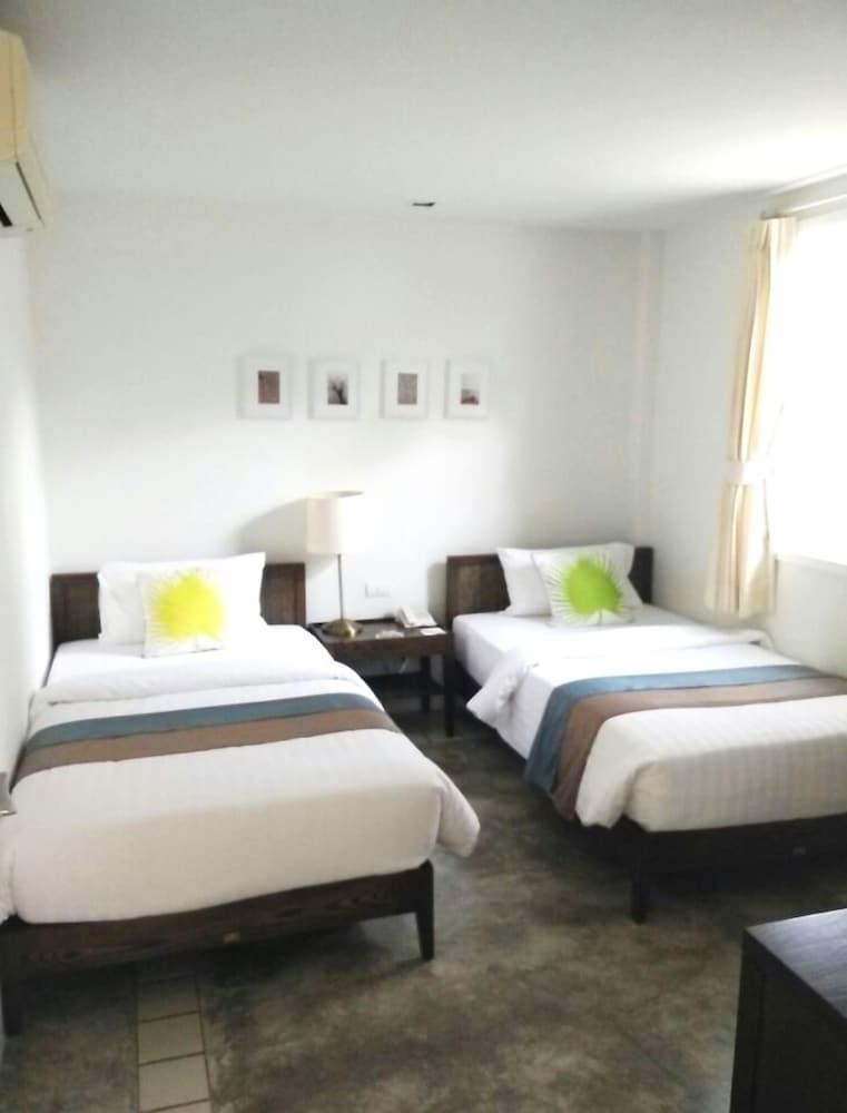 Nishaville Resort Prachuap Khiri Khan Exterior foto